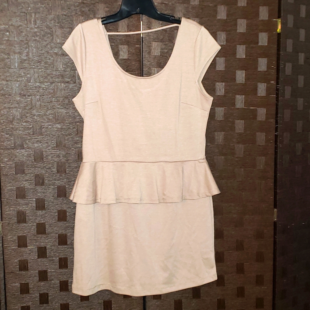 Ladies dress